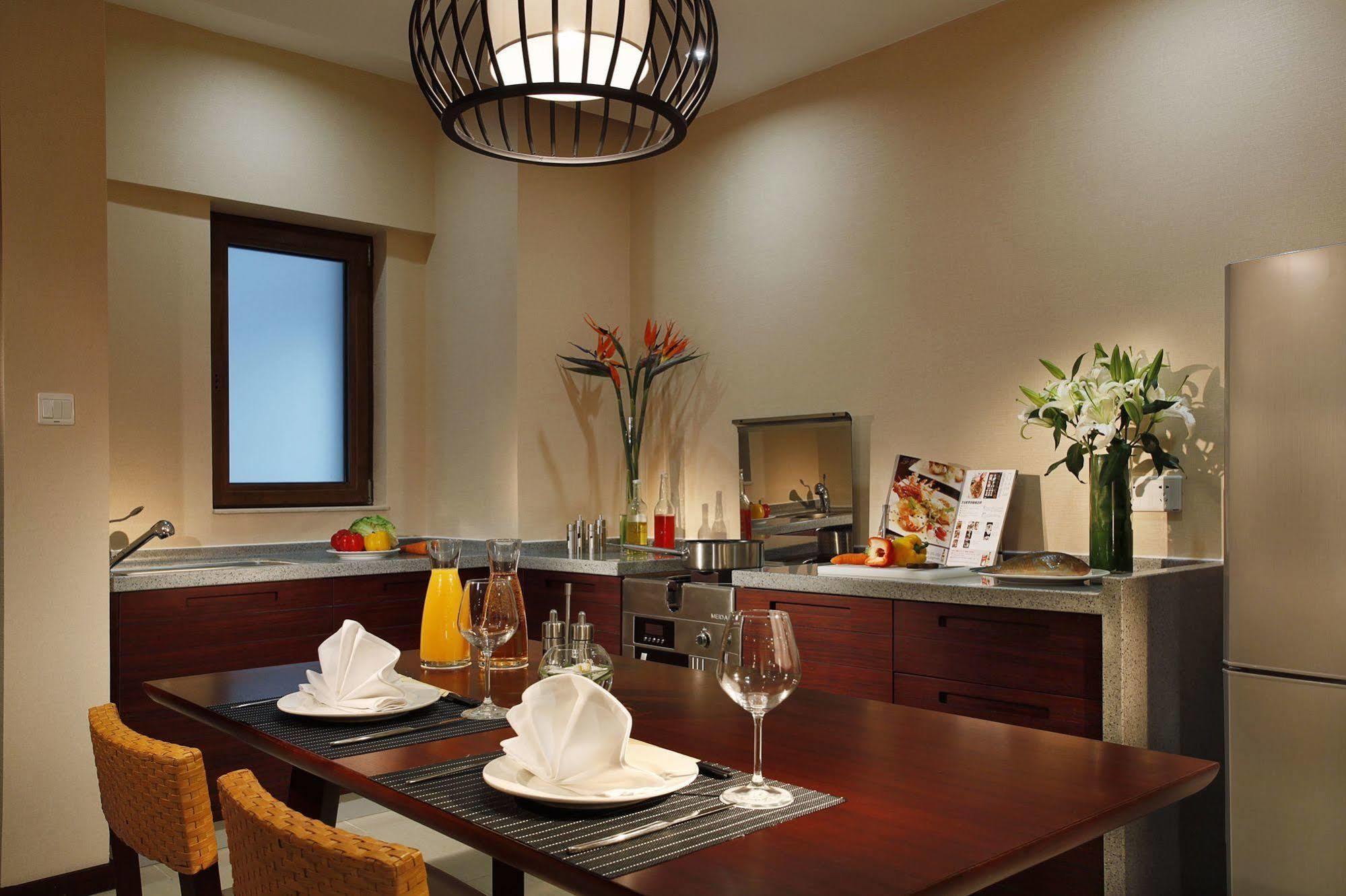 Serenity Coast All Suite Resort Sanya Exterior foto